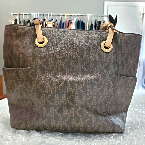 NWOT MICHAEL KORS Brown Jet Set Bag Style  #30S11TTT4B - Picture 3 of 15